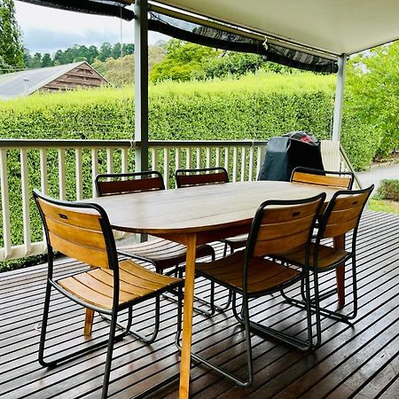 Views On Montpellier Villa Healesville Eksteriør bilde